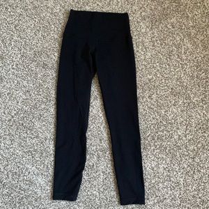 Lulu Lemon Black Aligns